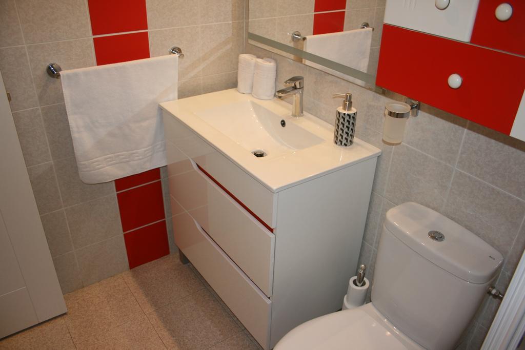 Fabiola Zentro Appartement Zaragoza Buitenkant foto