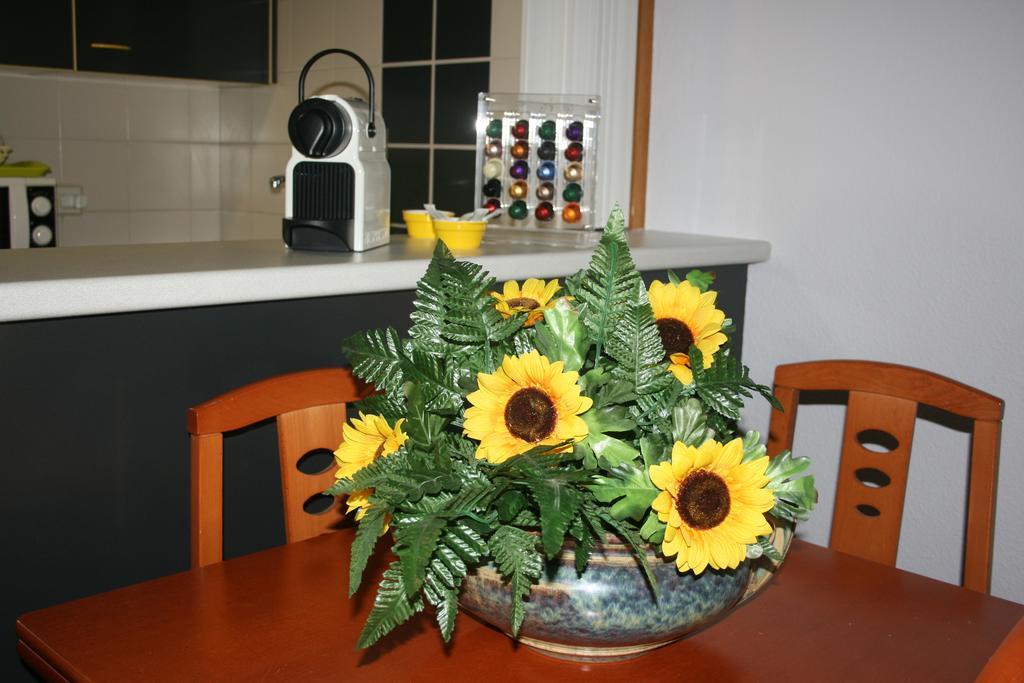 Fabiola Zentro Appartement Zaragoza Buitenkant foto